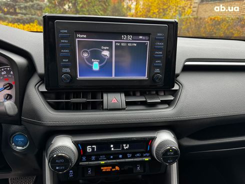 Toyota RAV4 2019 серый - фото 21