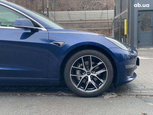 Tesla Model 3 2018 синий - фото 4