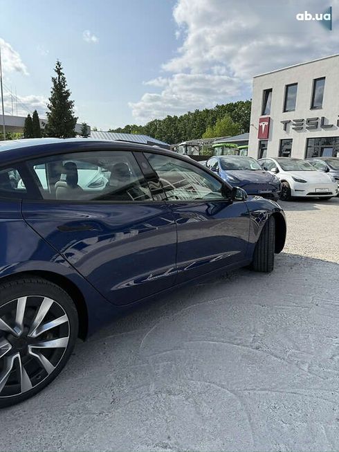 Tesla Model 3 2024 - фото 7
