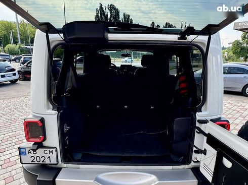 Jeep Wrangler 2013 - фото 30