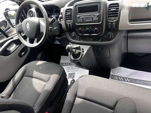 Renault Trafic 2019 - фото 26