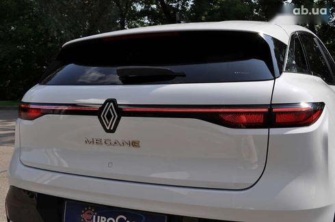 Renault Megane 2023 - фото 23