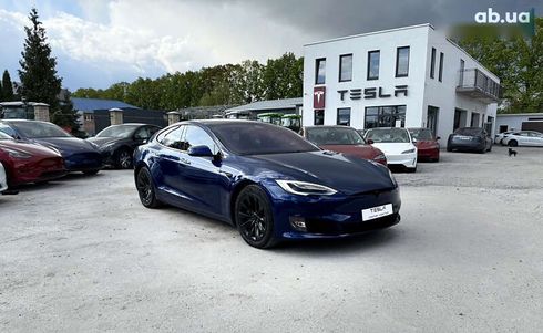 Tesla Model S 2019 - фото 10