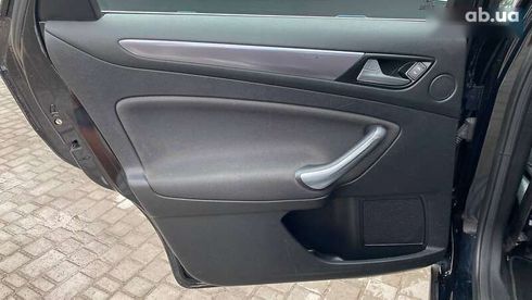 Ford Mondeo 2011 - фото 26