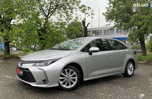 Toyota Corolla 2020 - фото 5