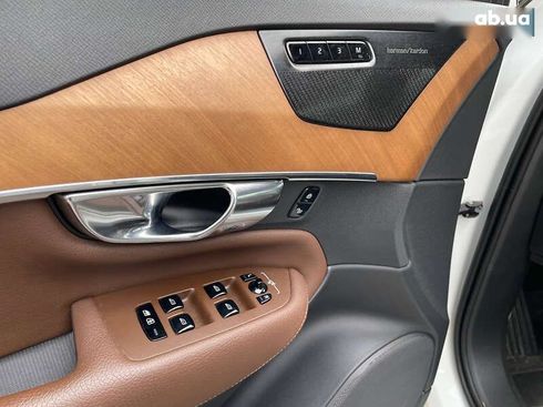 Volvo XC90 2020 - фото 17