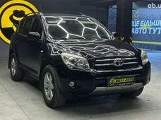 Продажа б/у Toyota RAV4 в Черновцах - купить на Автобазаре
