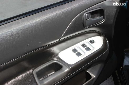Mitsubishi Lancer 2008 - фото 26