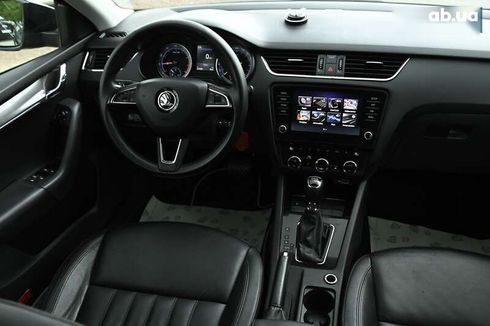 Skoda Octavia 2019 - фото 29