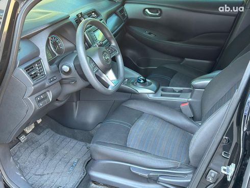 Nissan Leaf 2018 черный - фото 33