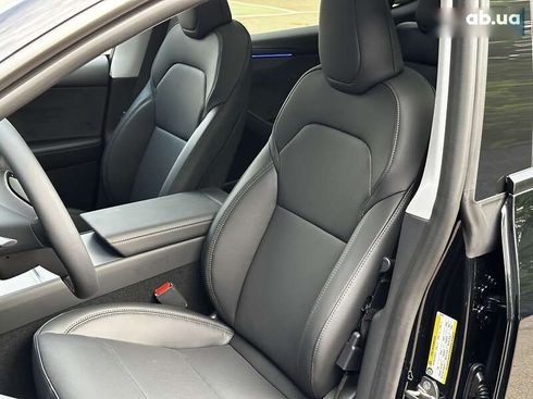 Tesla Model Y 2025 - фото 12