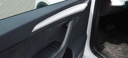 Tesla Model Y 2022 - фото 15