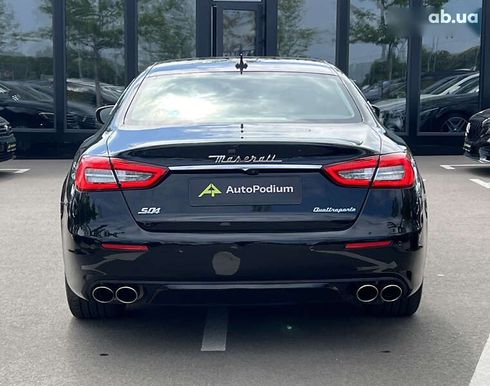 Maserati Quattroporte 2017 - фото 8