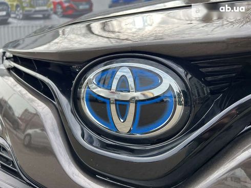 Toyota Camry 2020 - фото 8
