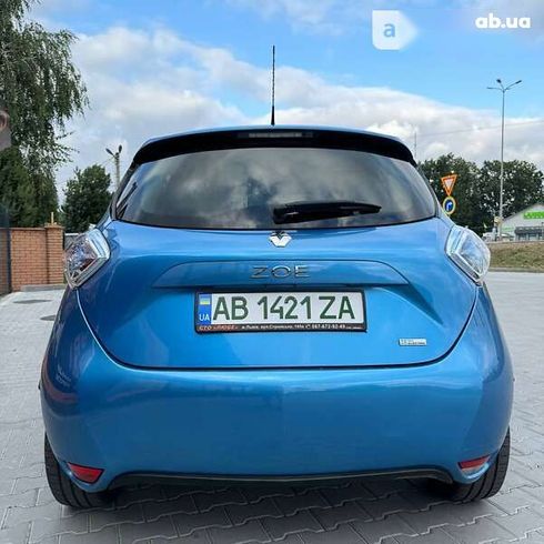 Renault Zoe 2019 - фото 6