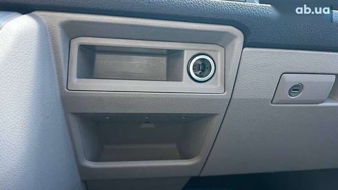 Volkswagen Transporter 2015 - фото 23