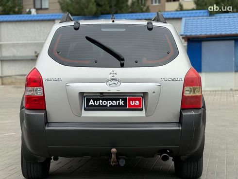 Hyundai Tucson 2007 серый - фото 6
