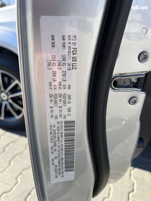 Dodge Journey 2018 серебристый - фото 5