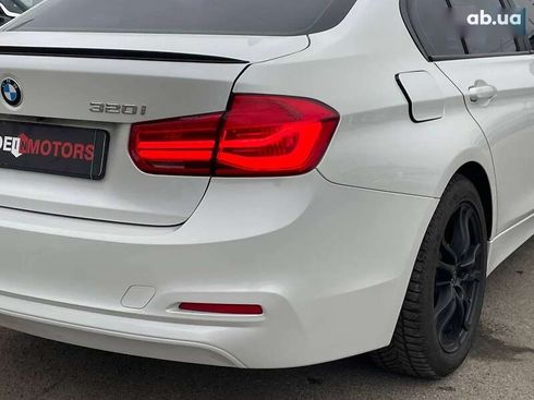 BMW 3 серия 2017 - фото 10