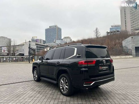 Toyota Land Cruiser 2021 - фото 6