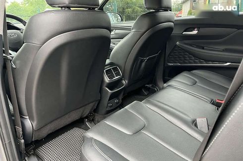 Hyundai Santa Fe 2019 - фото 17