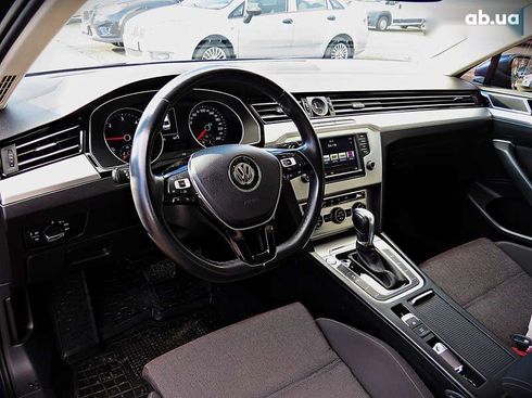 Volkswagen Passat 2016 - фото 6