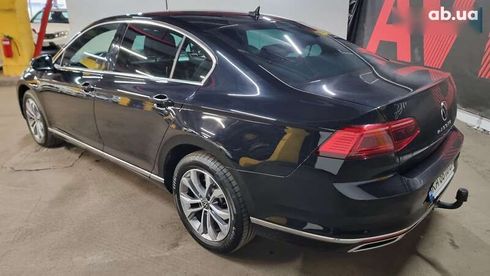 Volkswagen Passat 2021 - фото 4