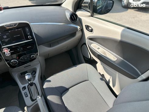 Renault Zoe 2016 черный - фото 15