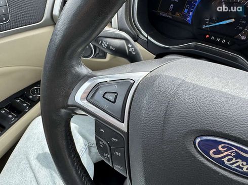 Ford Fusion 2012 - фото 25