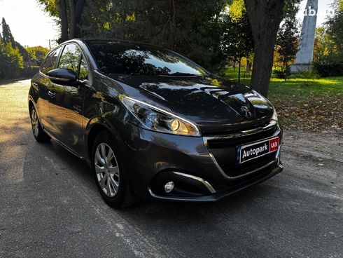 Peugeot 208 2019 серый - фото 6