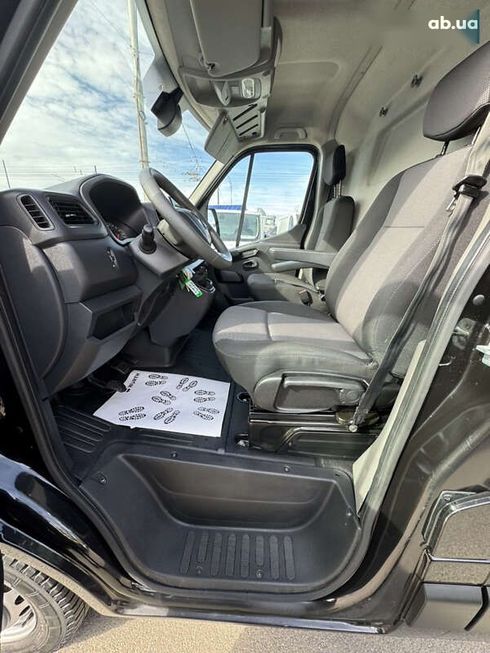 Renault Master 2021 - фото 12