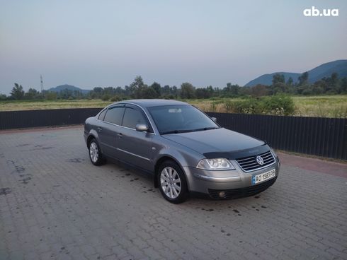 Volkswagen Passat 2003 серый - фото 6