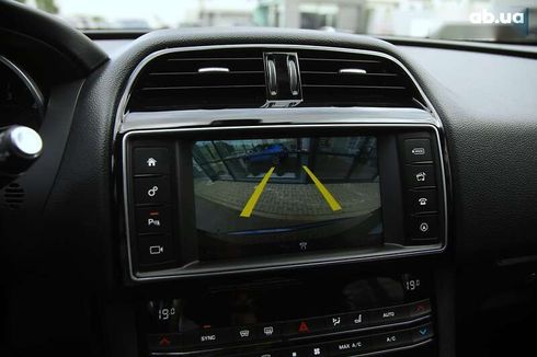Jaguar F-Pace 2017 - фото 15