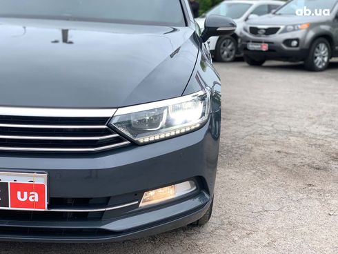 Volkswagen passat b8 2017 серый - фото 3
