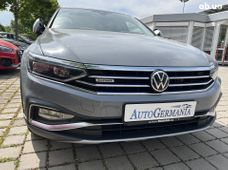 Купити Volkswagen Passat 2022 бу в Києві - купити на Автобазарі