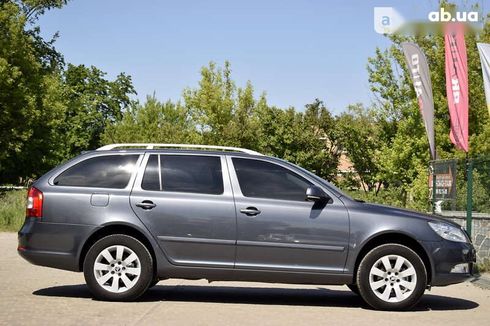 Skoda Octavia 2011 - фото 23