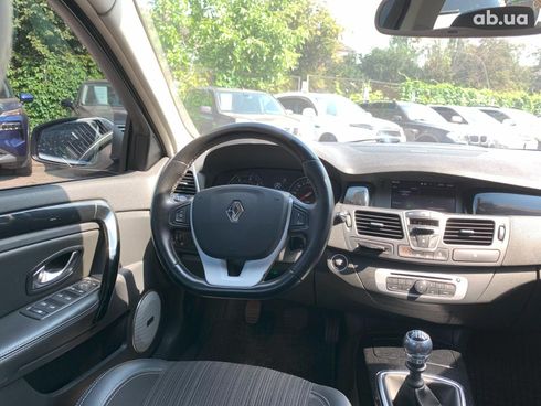 Renault Laguna 2015 белый - фото 28