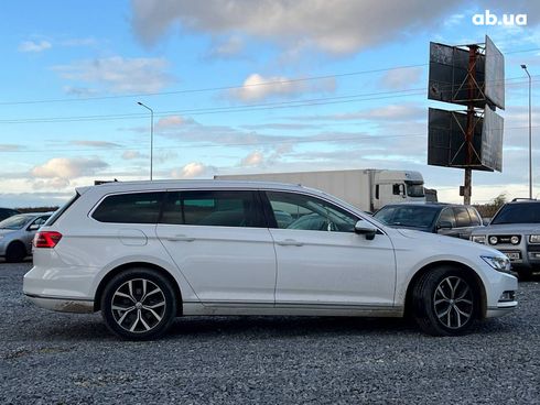 Volkswagen Passat 2016 белый - фото 10