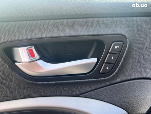 Hyundai Grand Santa Fe 2019 белый - фото 28