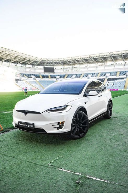 Tesla Model X 2017 - фото 5