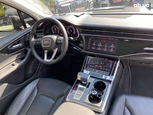 Audi Q7 2019 - фото 10