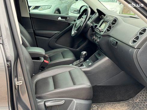 Volkswagen Tiguan 2015 серый - фото 63