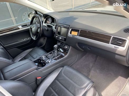 Volkswagen Touareg 2018 - фото 11
