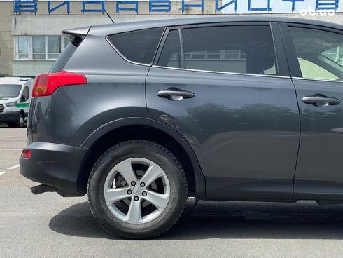 Toyota RAV4 2013 серый - фото 8