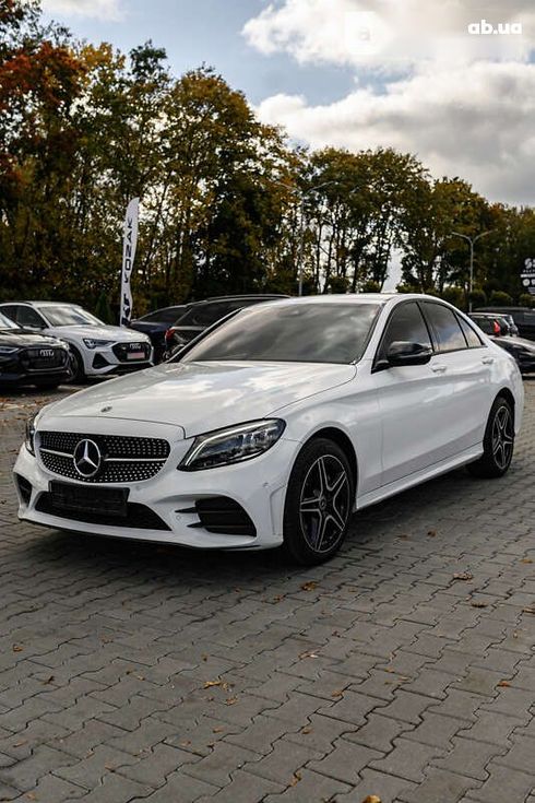 Mercedes-Benz C-Класс 2019 - фото 2