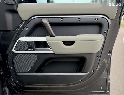 Land Rover Defender 2022 - фото 26