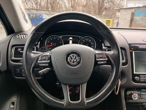 Volkswagen Touareg 2014 белый - фото 13