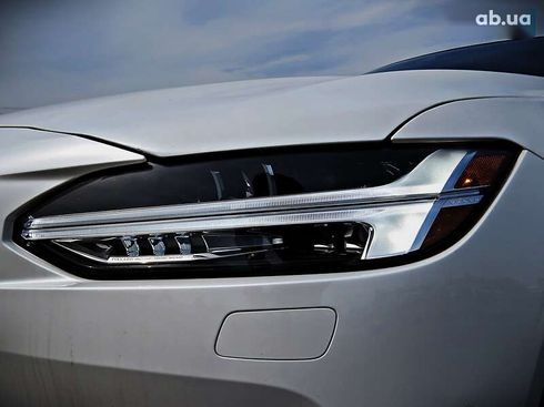Volvo S90 2017 - фото 16