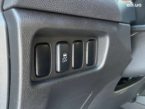 Mitsubishi Outlander 2016 - фото 14
