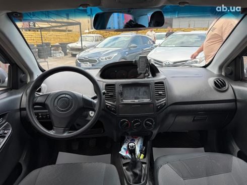 Geely MK 2013 серый - фото 15